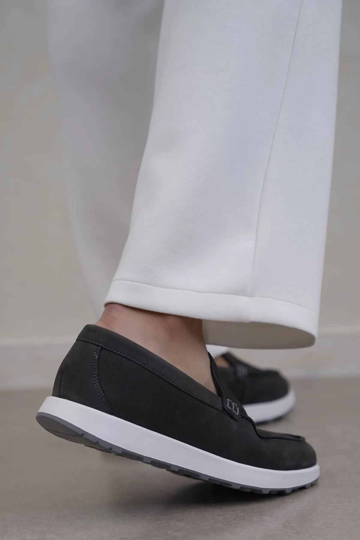 AIR LEATHER LOAFERS heel - cup - level Non Marking Soles