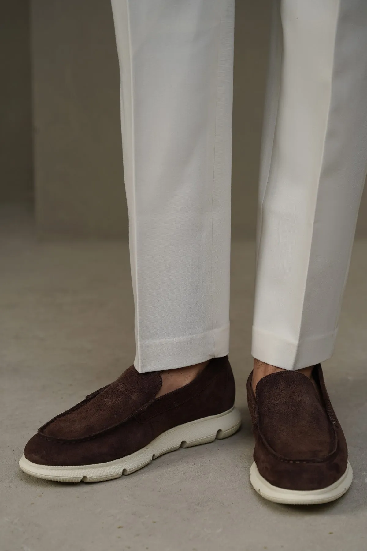 AIR-SOLE SUEDE LOAFERS Hyperelastic Foam Layer All-weather sole