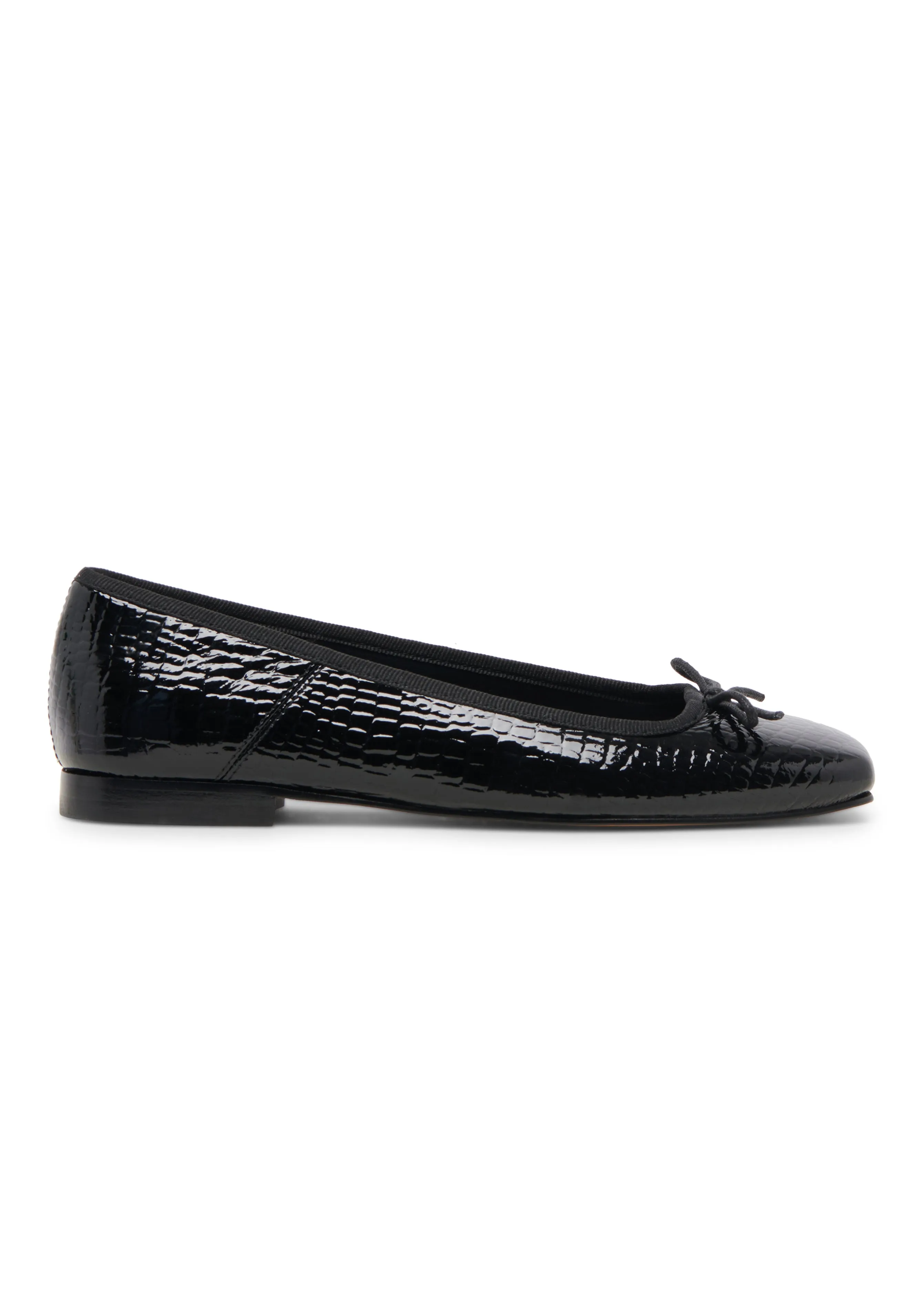 Anisa Flat - Noir Premium Leather Alternatives Impact Dispersion Plate