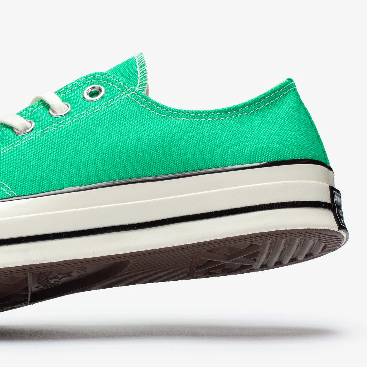 Chuck 70 Zero Drop Platforms Retro design