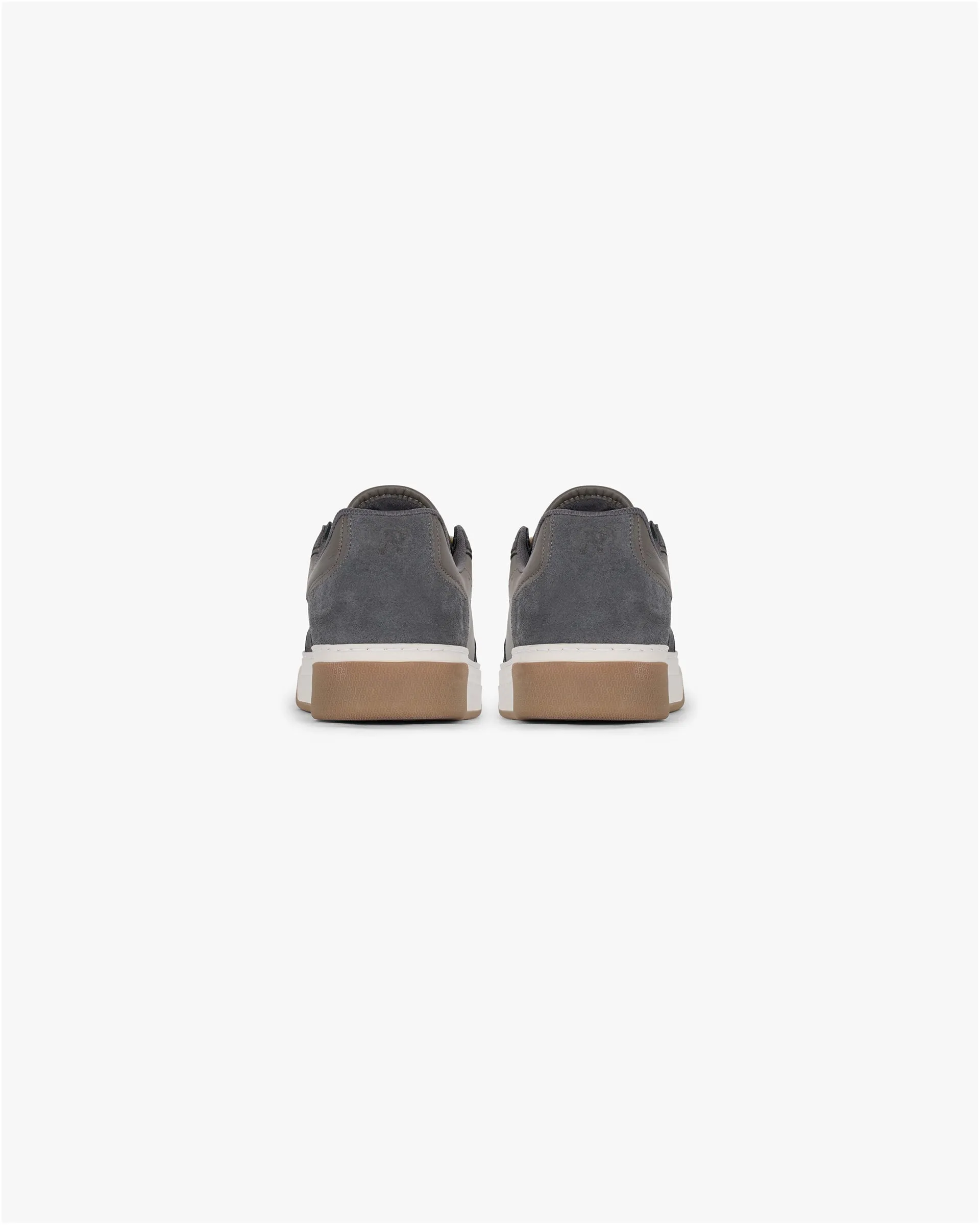 Initial Sneaker - Suede - Dark Taupe Amateur Non Slip Outsole