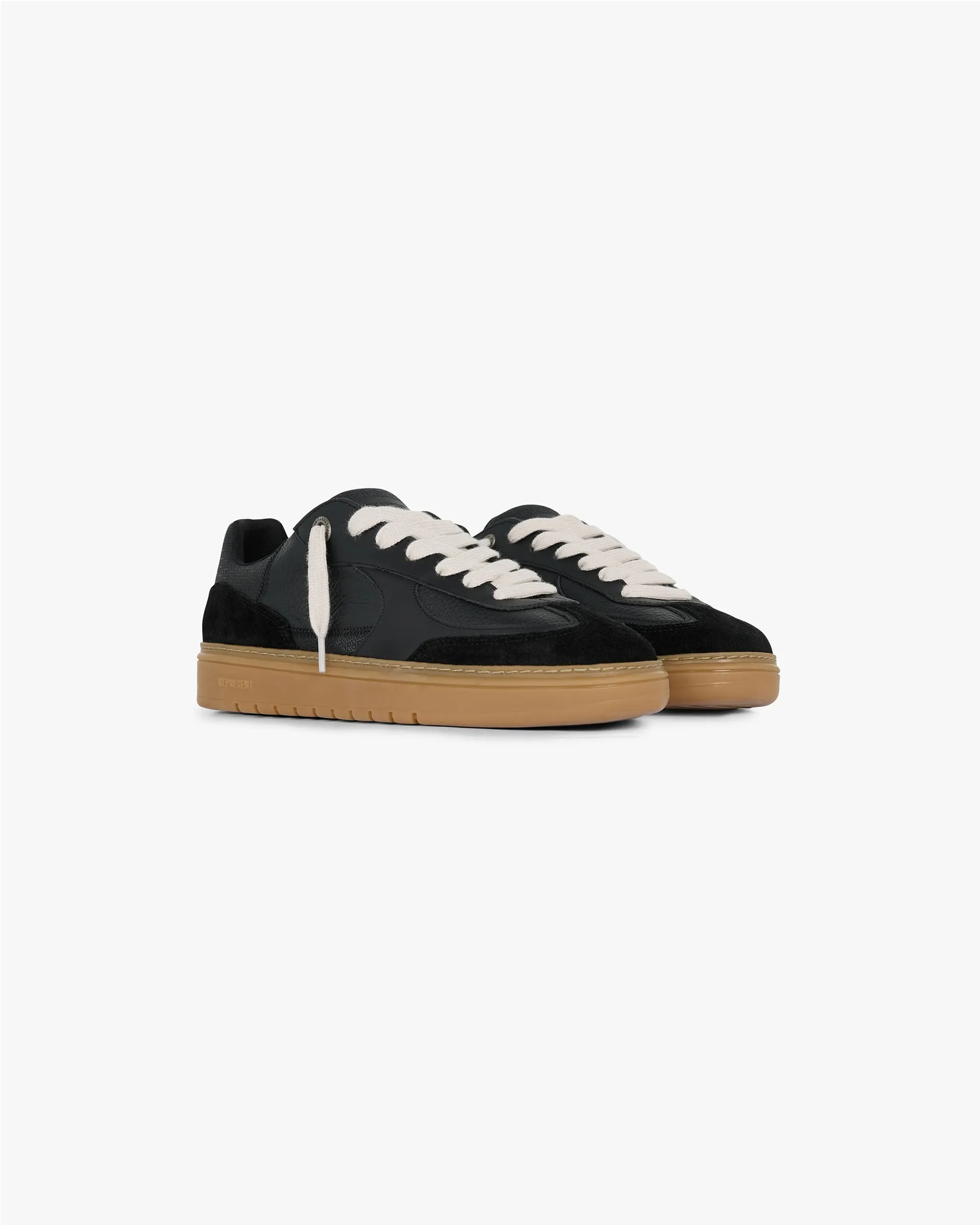 Virtus - Black Gum athletic chic most party
