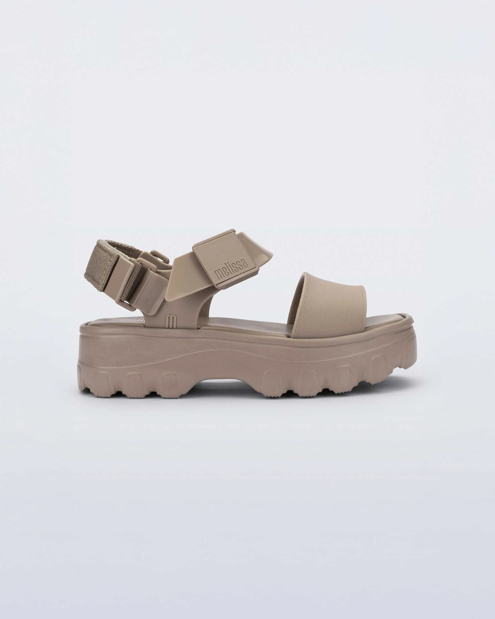 Forest Kick Off Sandal - Beige