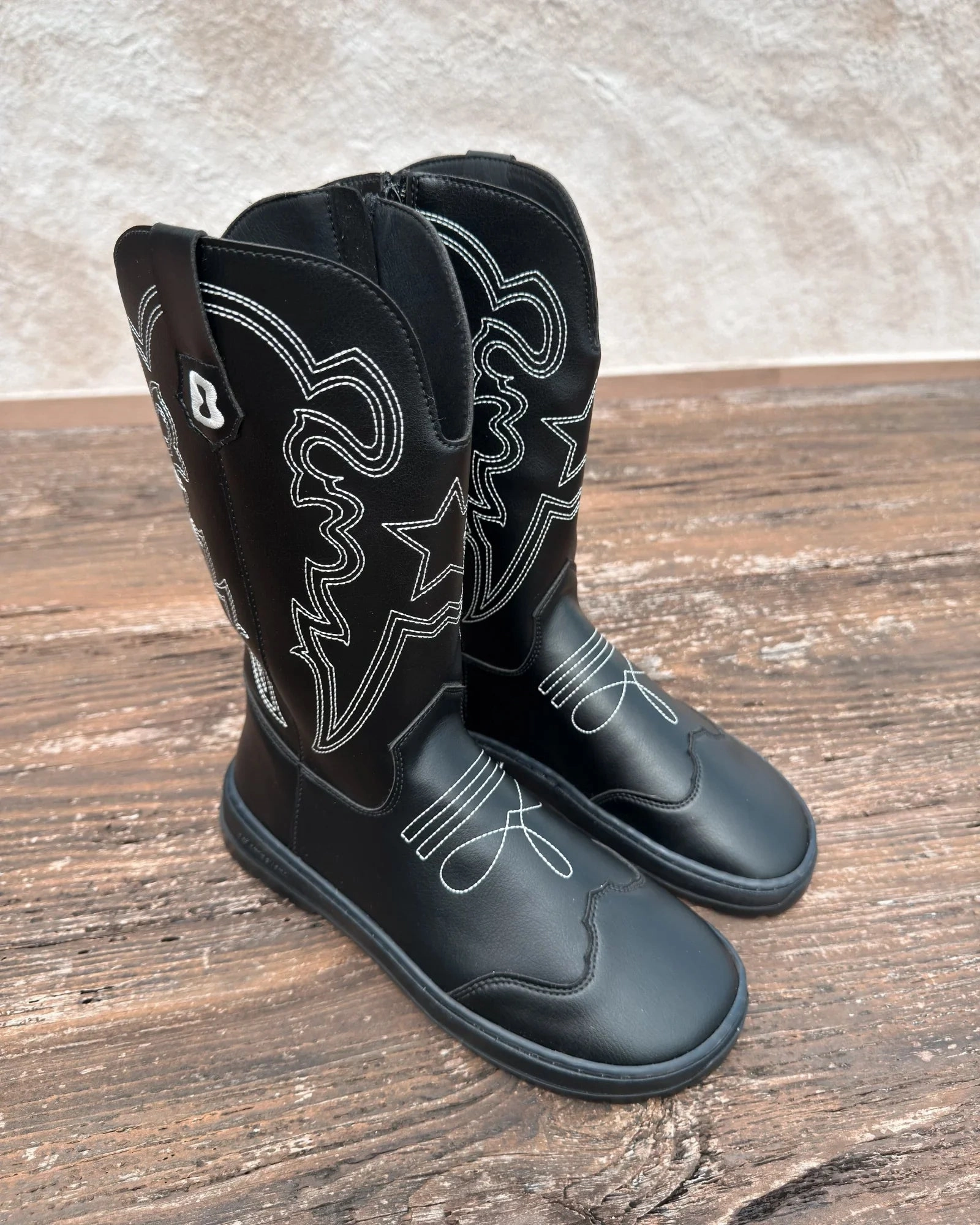 Black Cowboy Barefoot Boots - Dallas Breathable River Crossing
