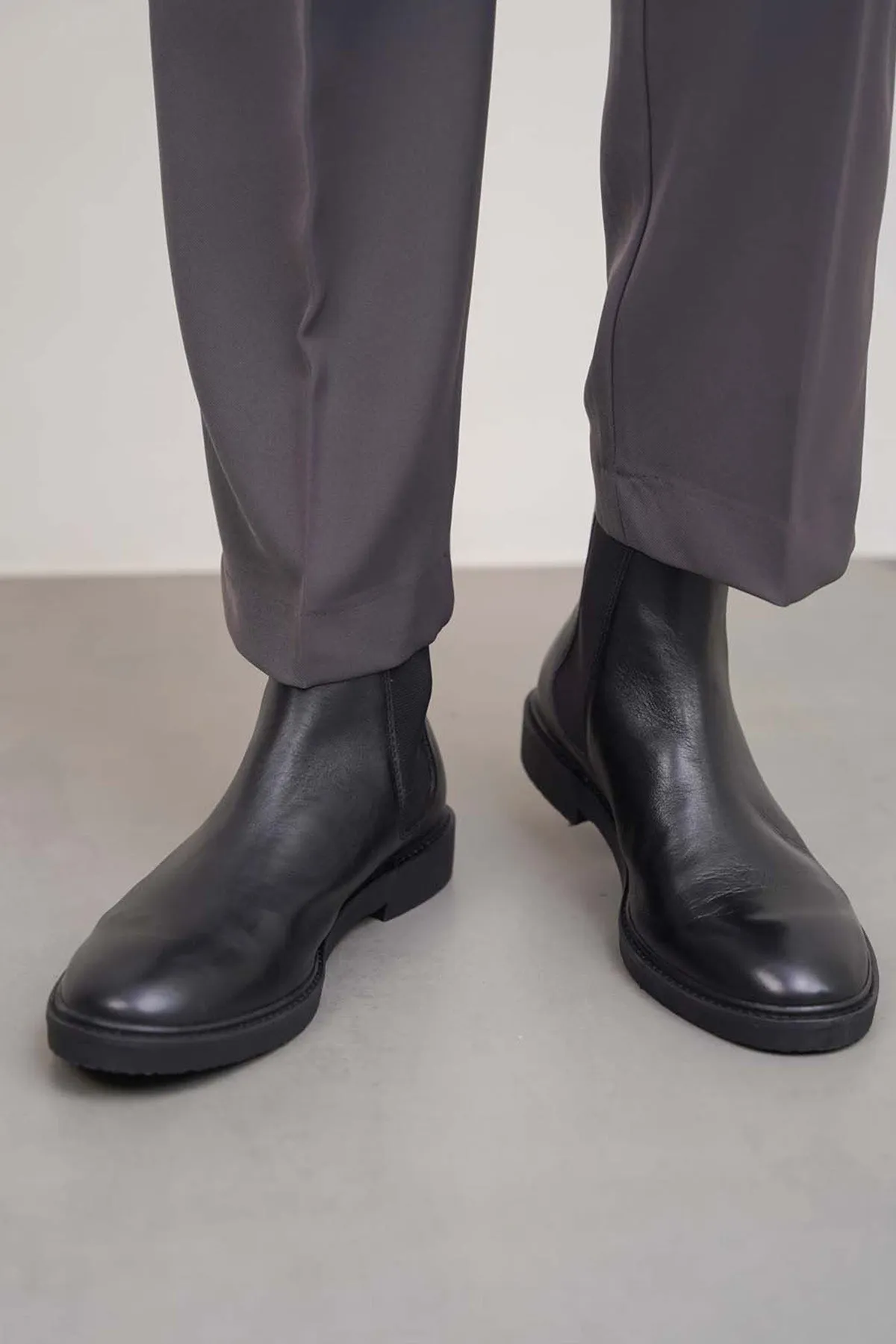 snowy - day shoes bootie BOWIE LEATHER CHELSEAS