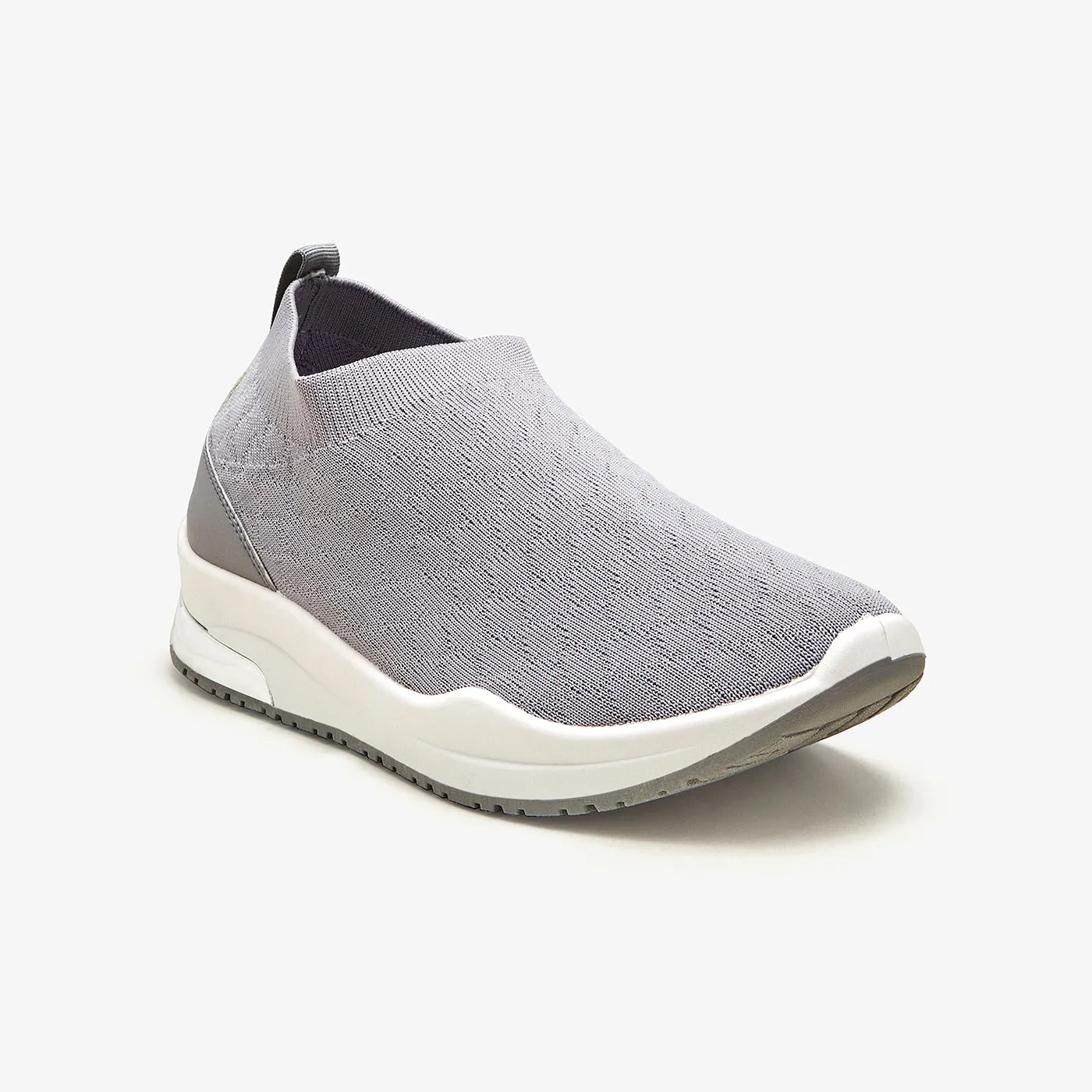 Women's Slip-On Sneakers Hydrophobic Upper Material Padded Tongue Design