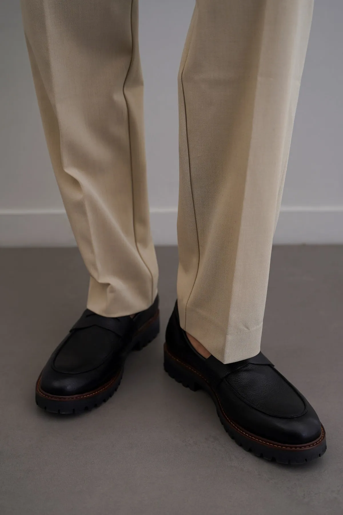 Trend-setting arch least affordable CHUNKY LEATHER LOAFERS