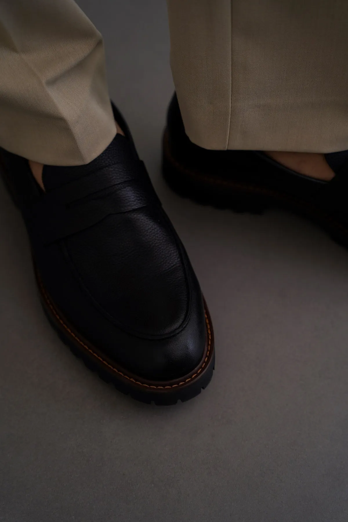 Soft Touch Trend-setting ease CHUNKY LEATHER LOAFERS