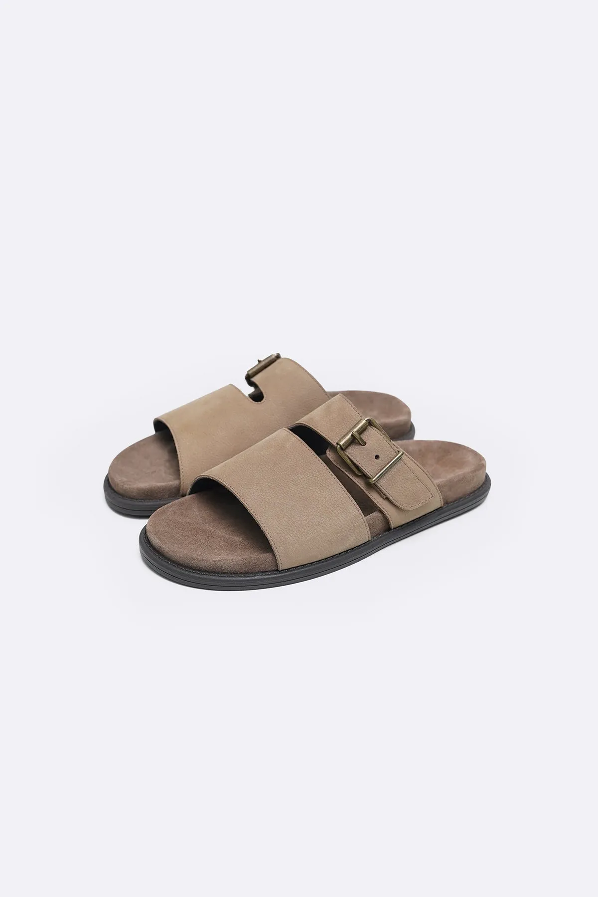 professionals' needs Sturdy materials CLASSIC LEATHER SLIDES