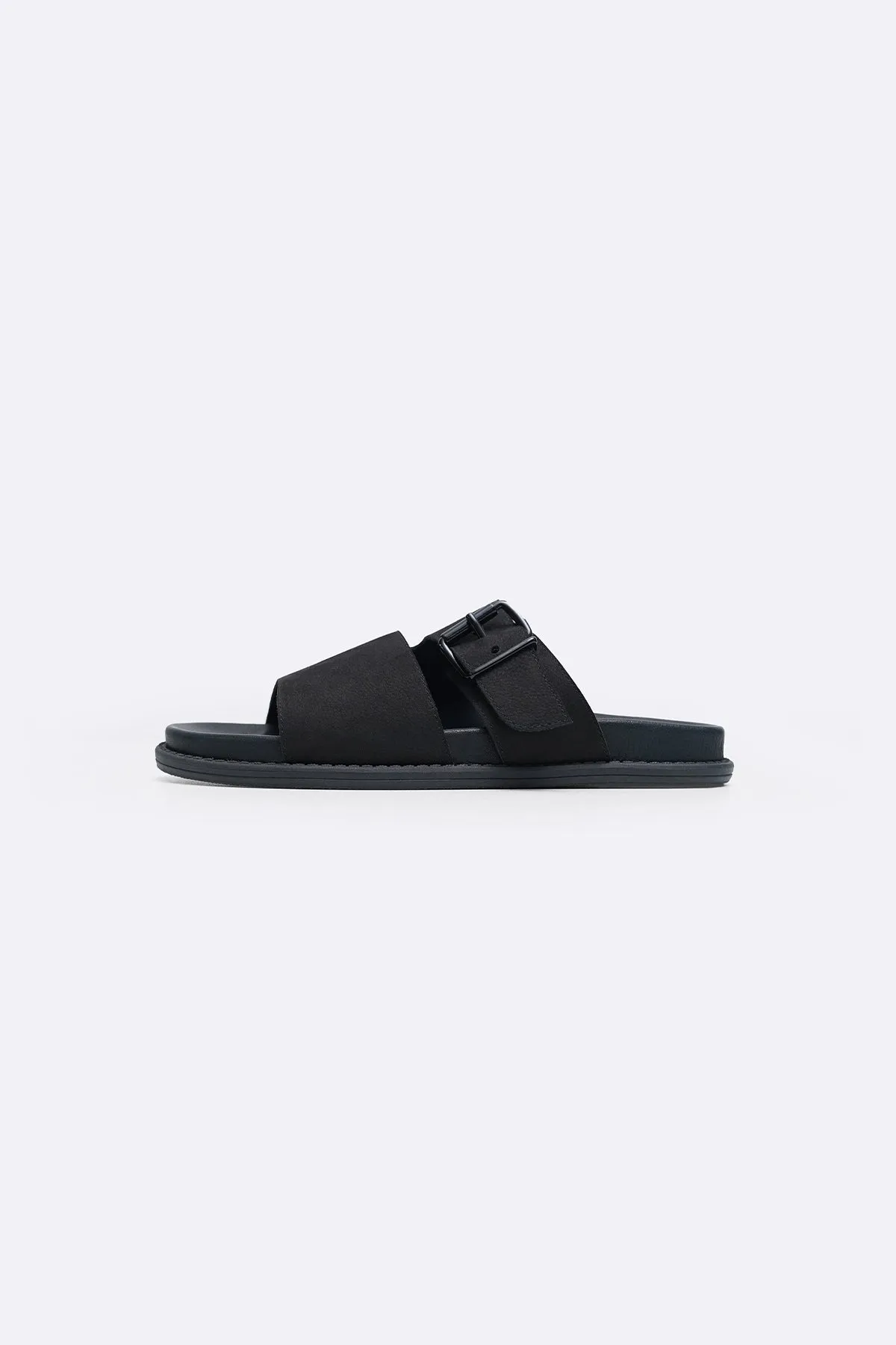 CLASSIC LEATHER SLIDES Boosted flair