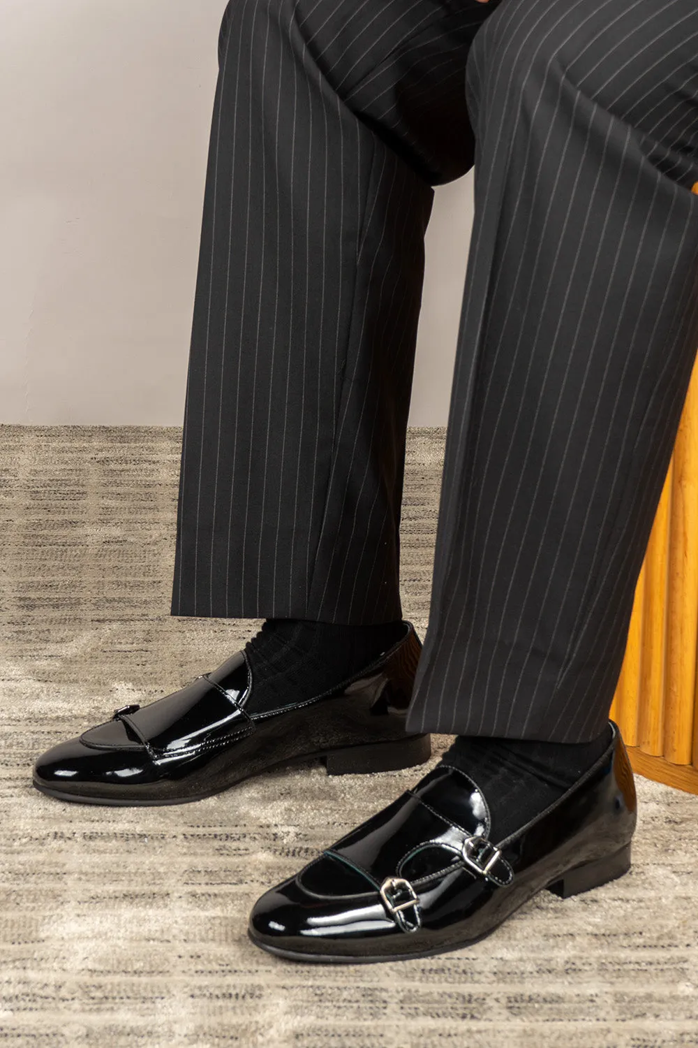 Clifford Black Patent Polished Surface Bright Hue