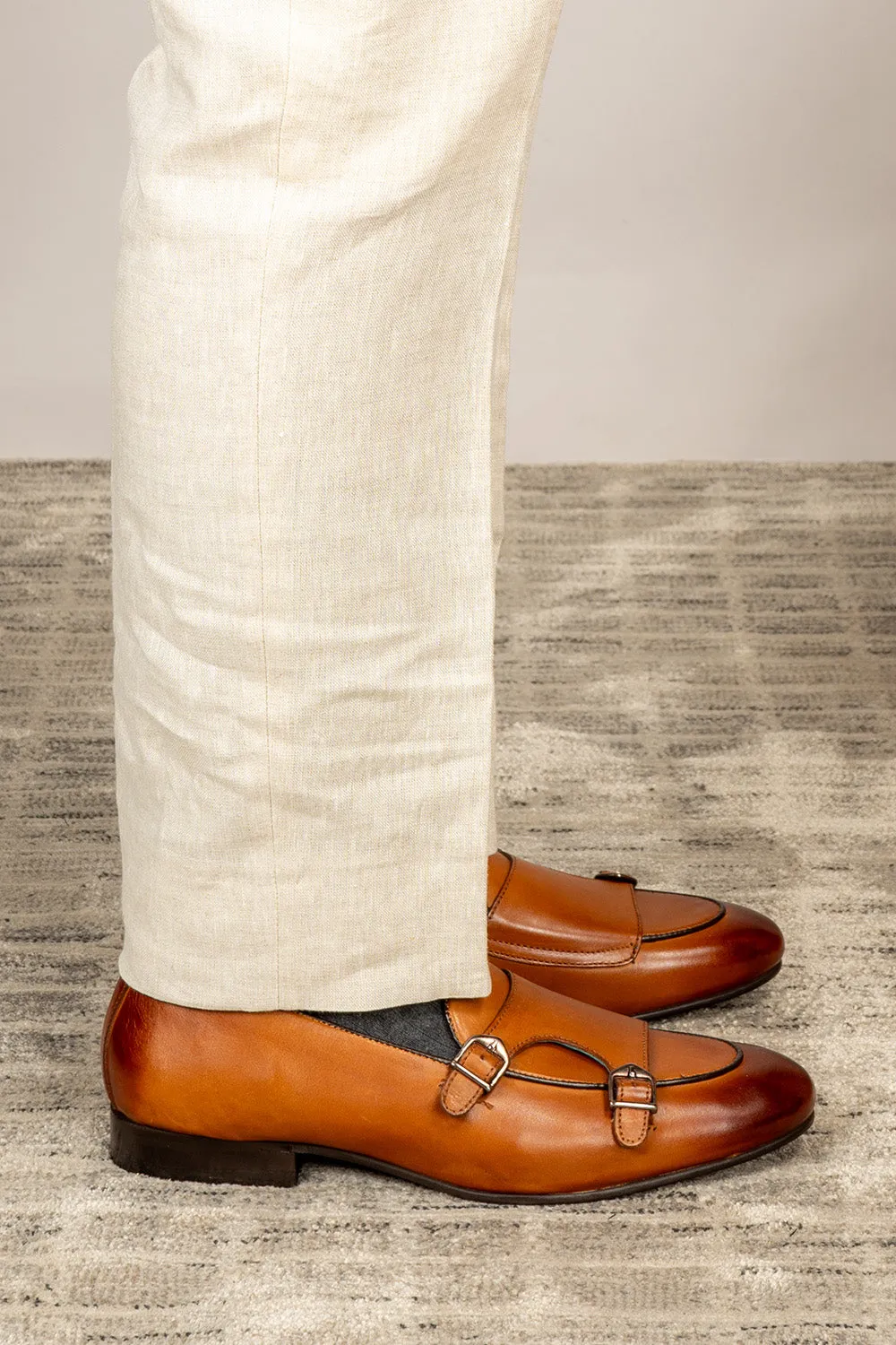 Clifford Tan Punctual Look Edge Shade