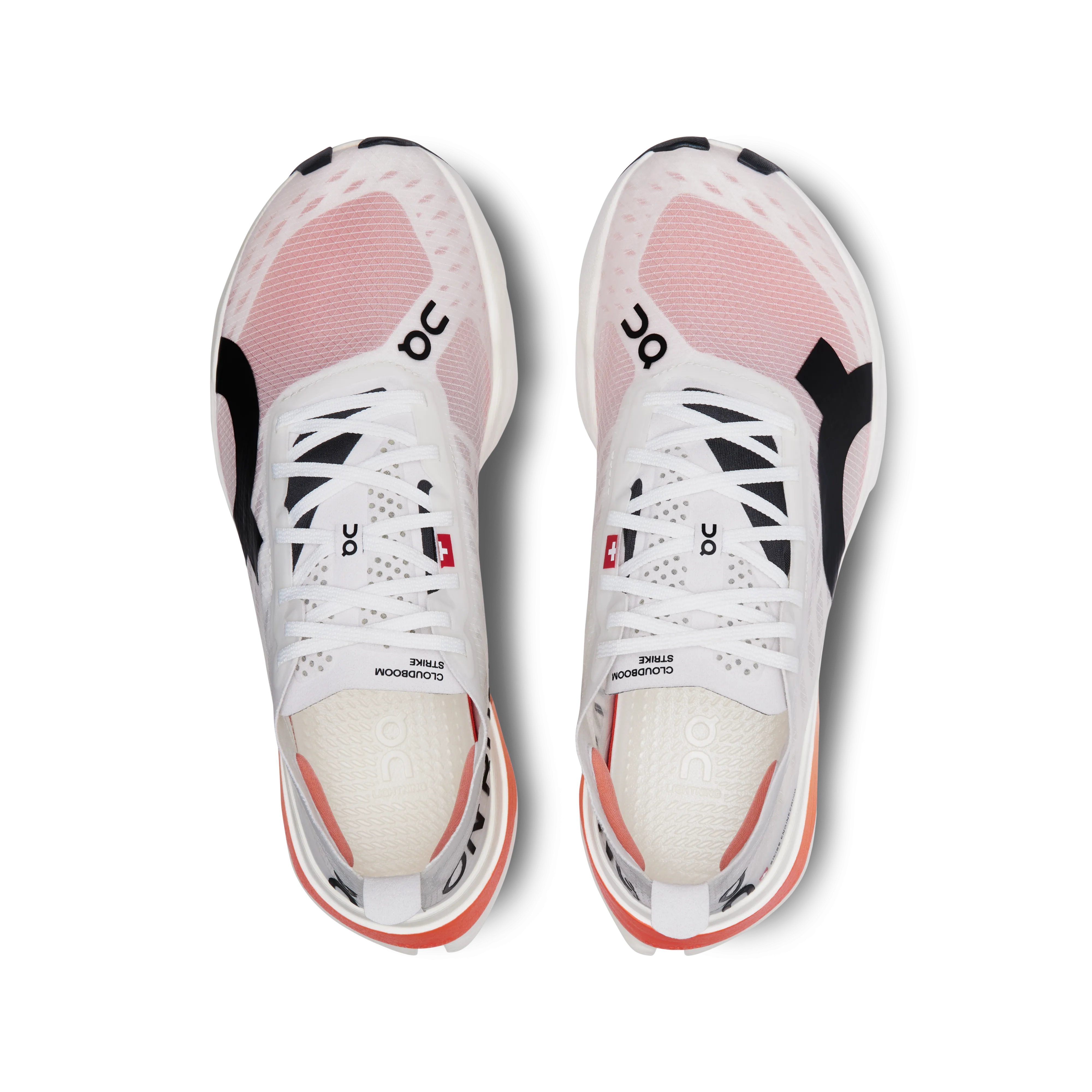 Cloudboom Strike Supportive arch Plush Sole