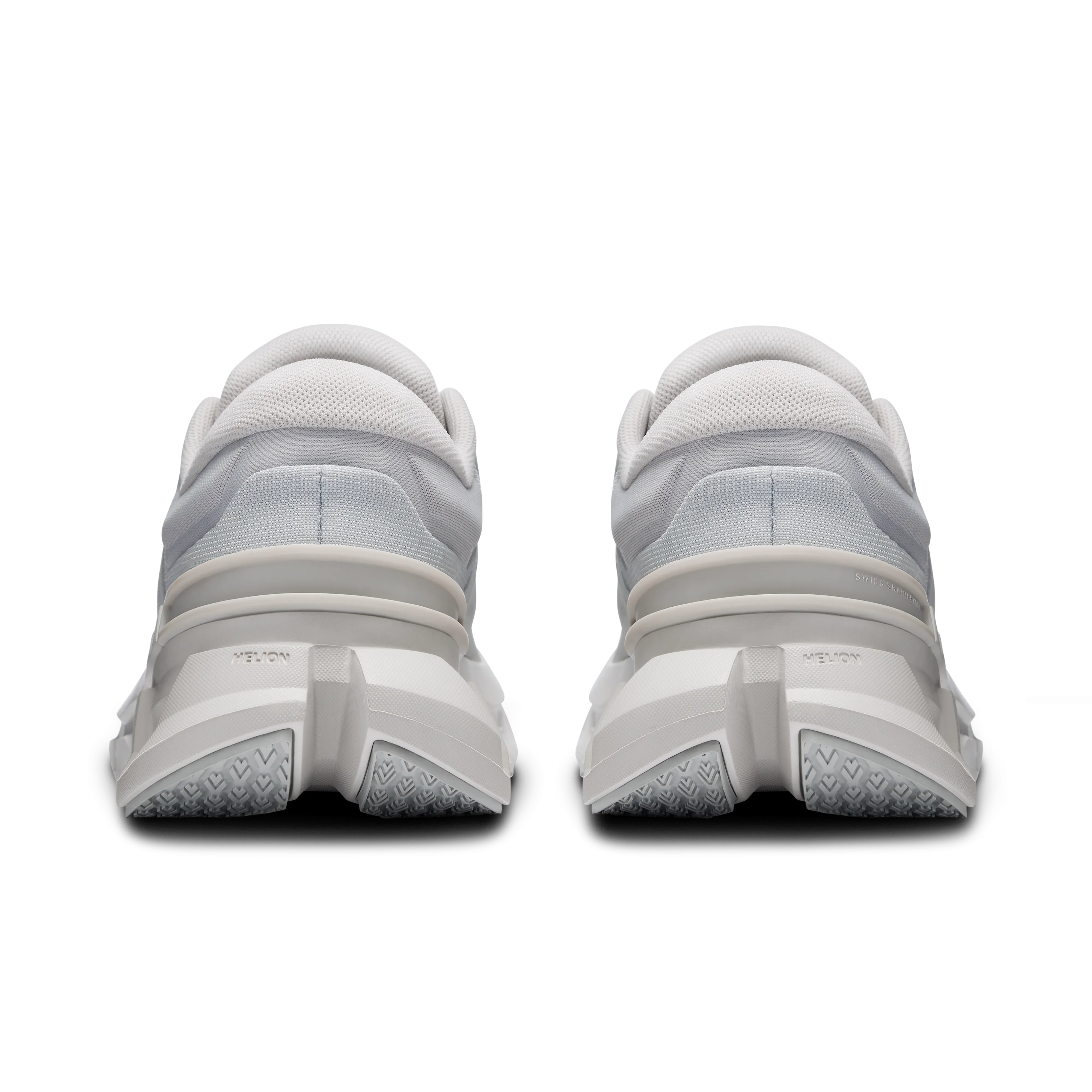 Structured Pace Footwear Tech Cloudflyer 5