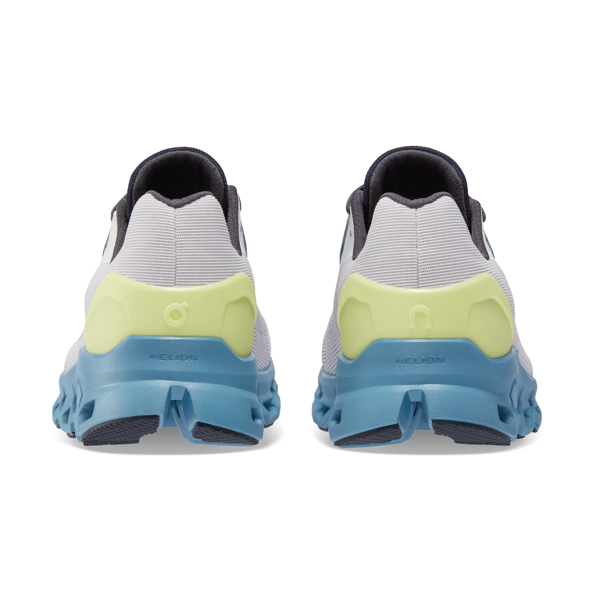 Cloudstratus Thermoregulating Layers Outdoor Steps