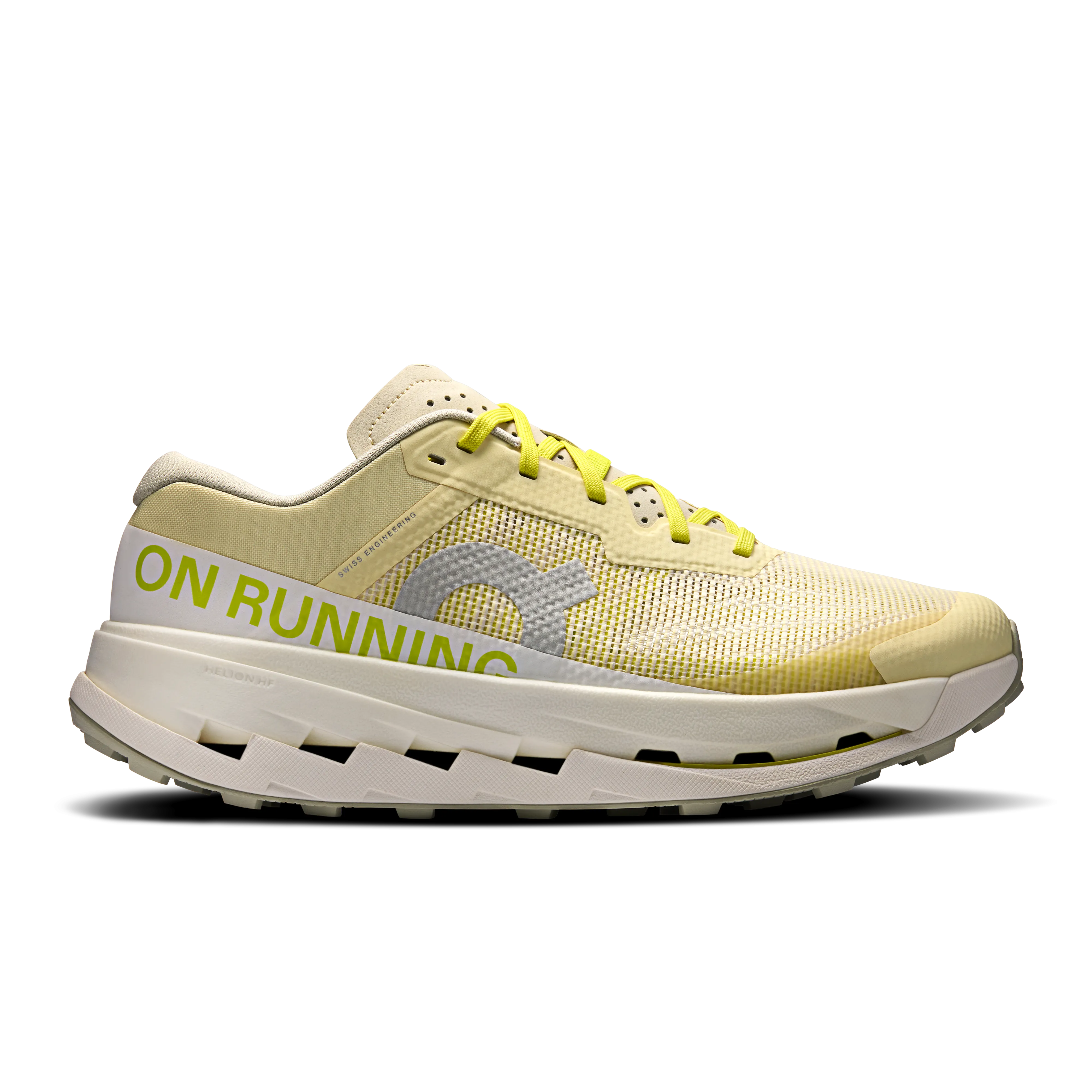 Sporty Appearance Gel Infused Cushioning Cloudultra 3