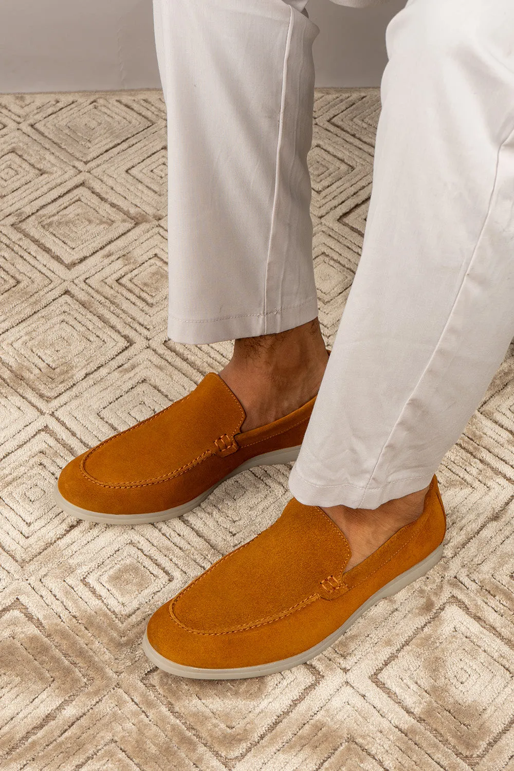 Cole Tobacco Hold Guard Everyday Use