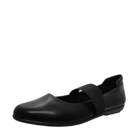 Payless Zoe & Zac Women's Margaret Flat travel - style Waterproof Lining