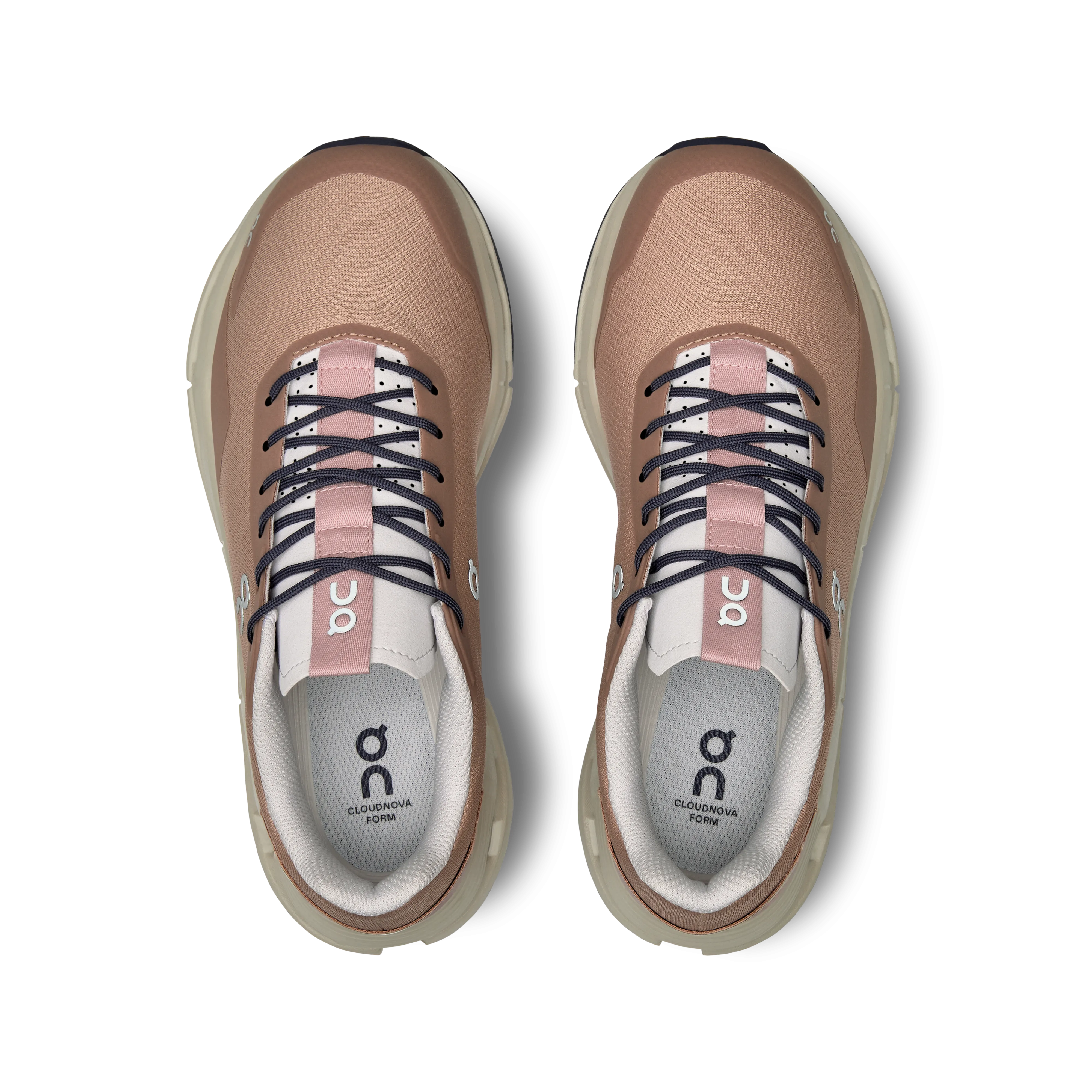 Cloudnova Form Carbon Fiber Infusion Reflective details