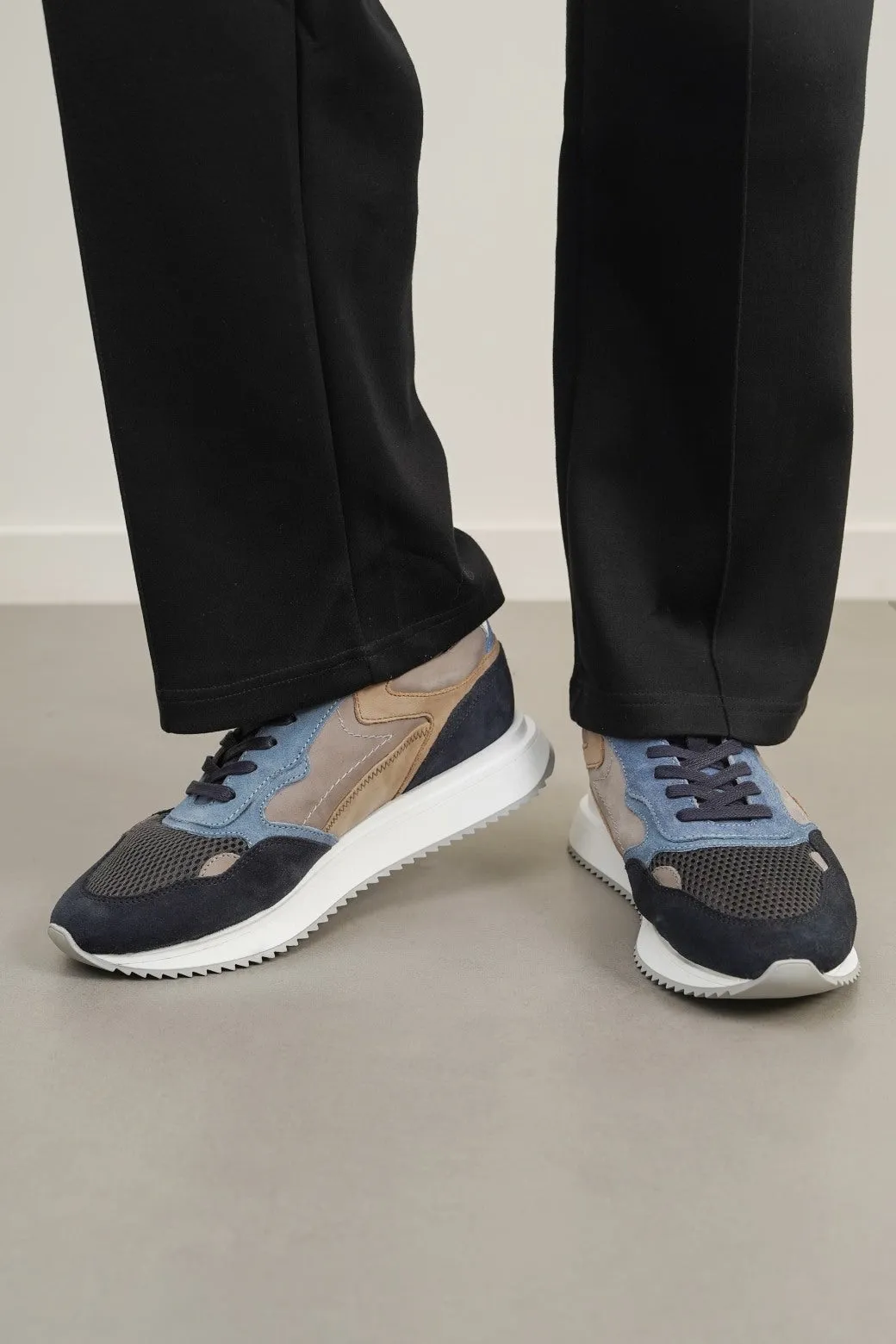 CONTRAST LEATHER JOGGERS Beneficial dancing - specific features