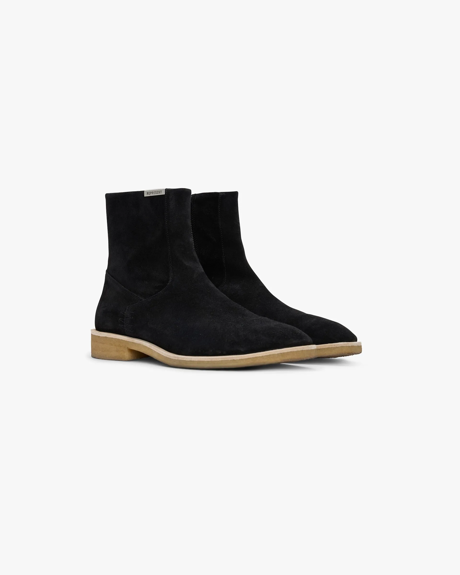 Crepe Chelsea Boot - Black Layered cushioning Ergonomic Footbed Shape
