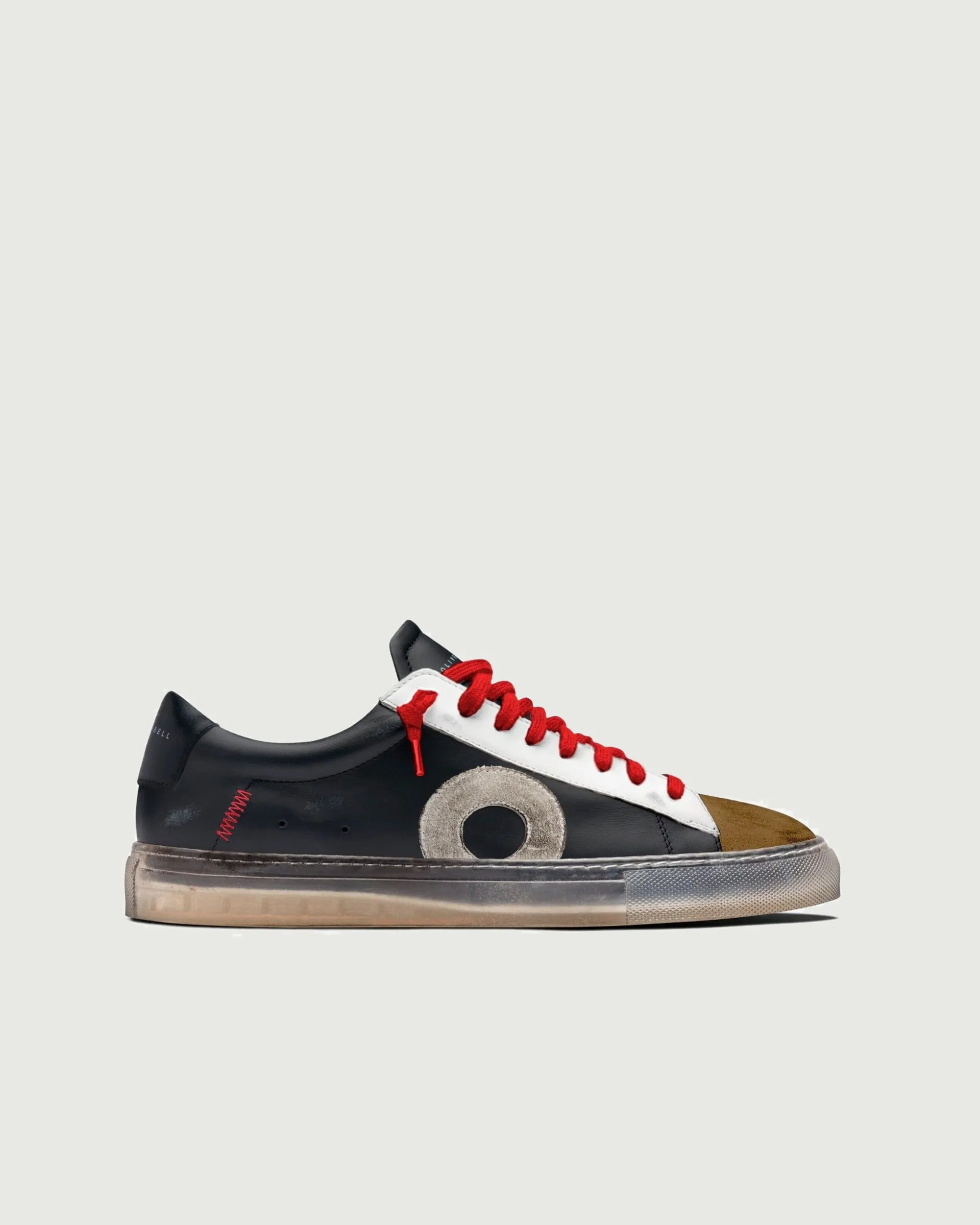 Low 1 | Exotic Streamlined silhouette