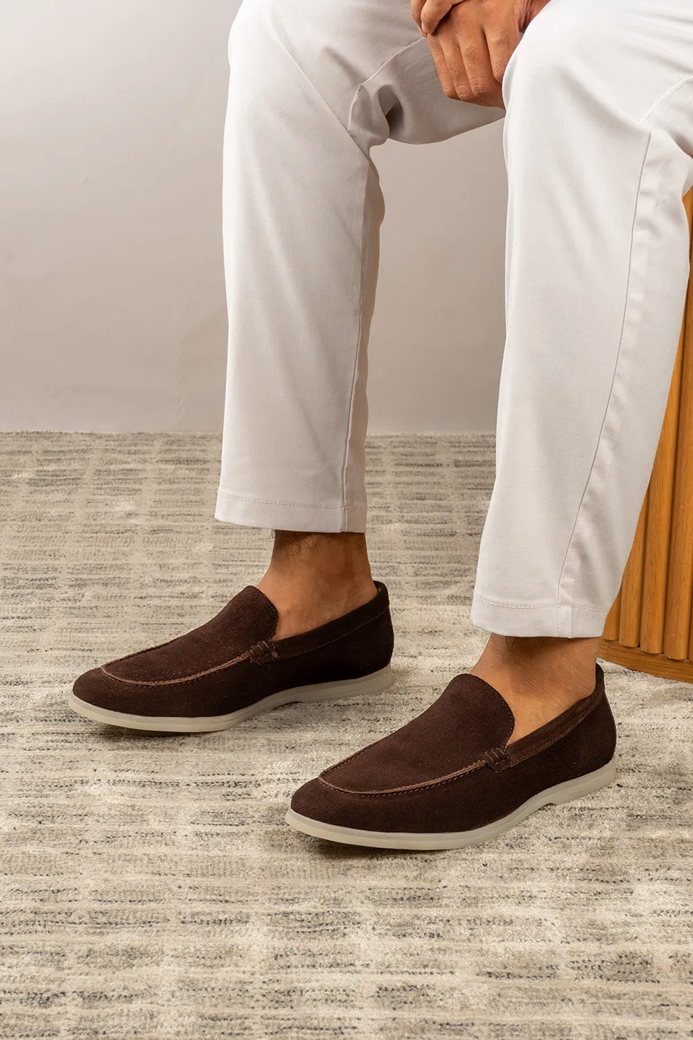 Urban Nights Clean Texture Cole Caribou