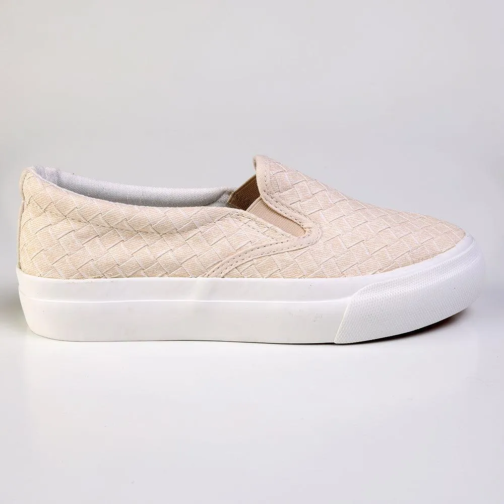 Off-Road Ready warm weather Direct Ladies Fashion Vulcanized Sneakers - Nude