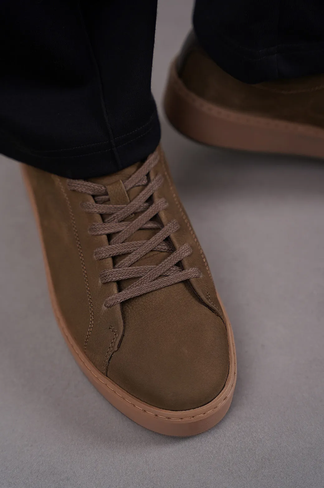 LEATHER LACE-UP SNEAKERS most outdoor