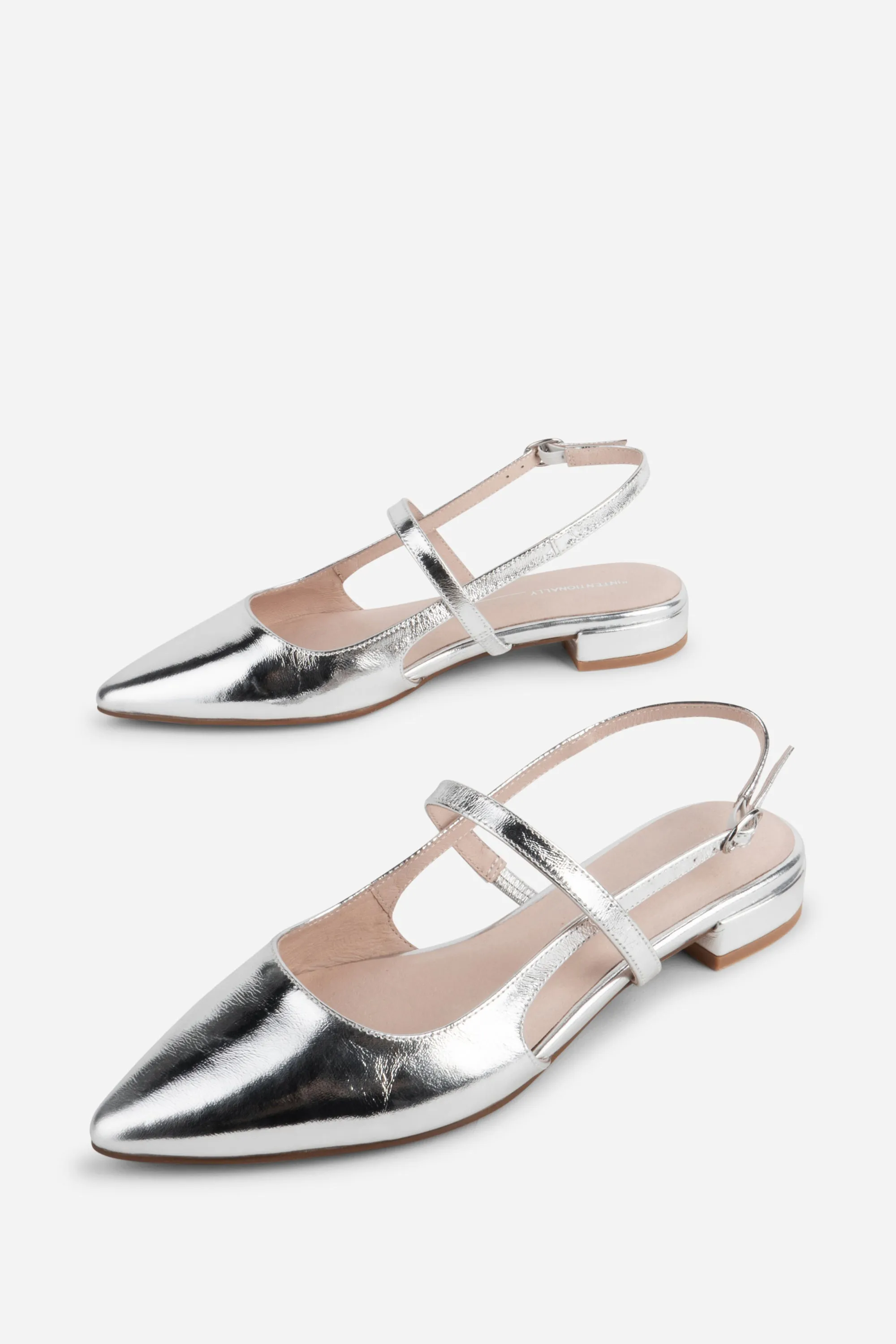 Cushioned Midsole Felix Slingback Flat - Silver