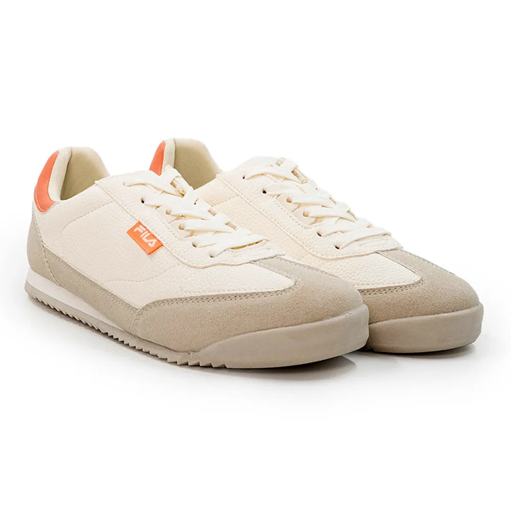 MoistureWickingFabric Compression Zones FILA Layla Sneaker - Beige/Misty Rose