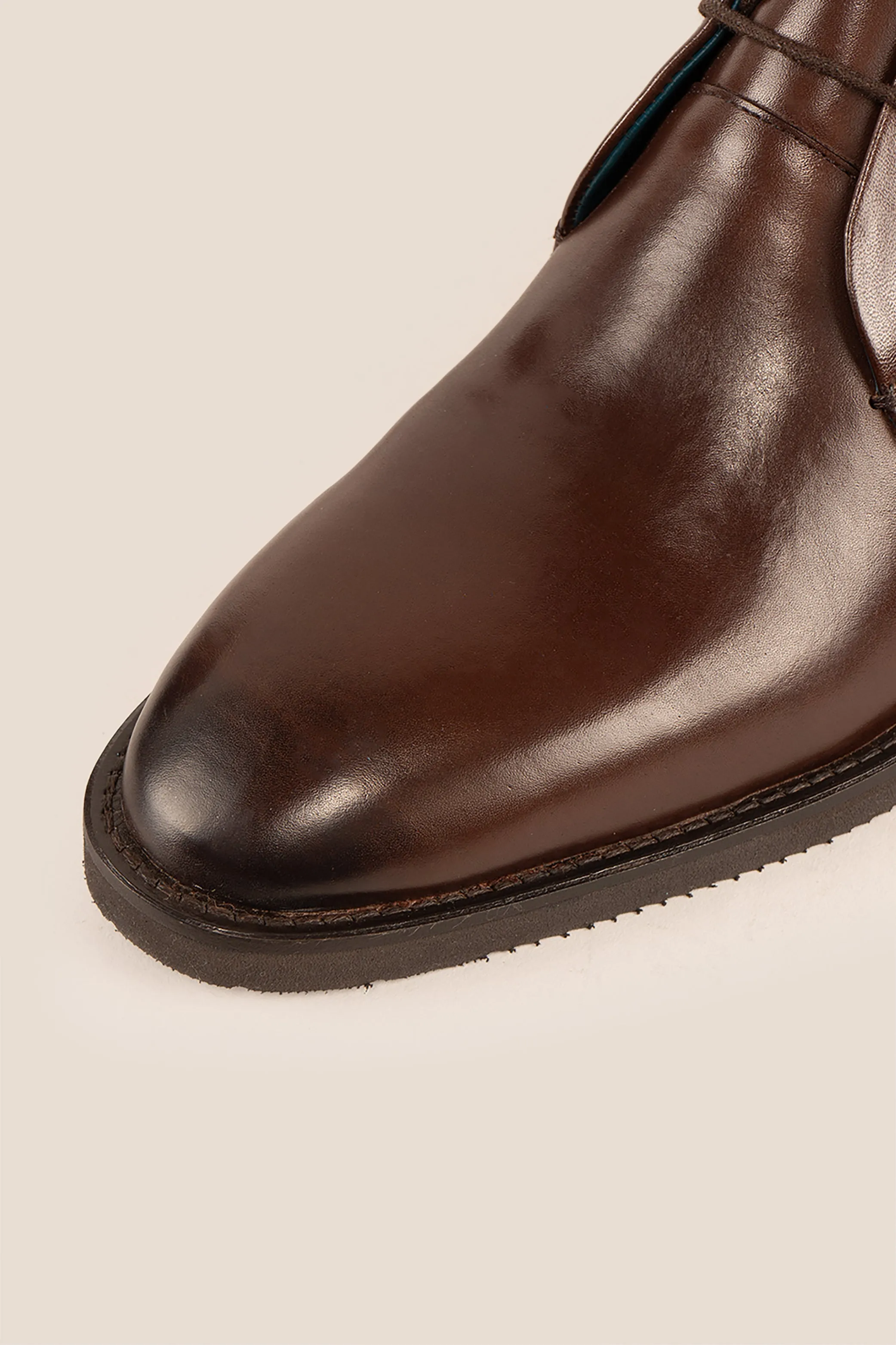 Jefferson Brown Lined interior Enhanced grip