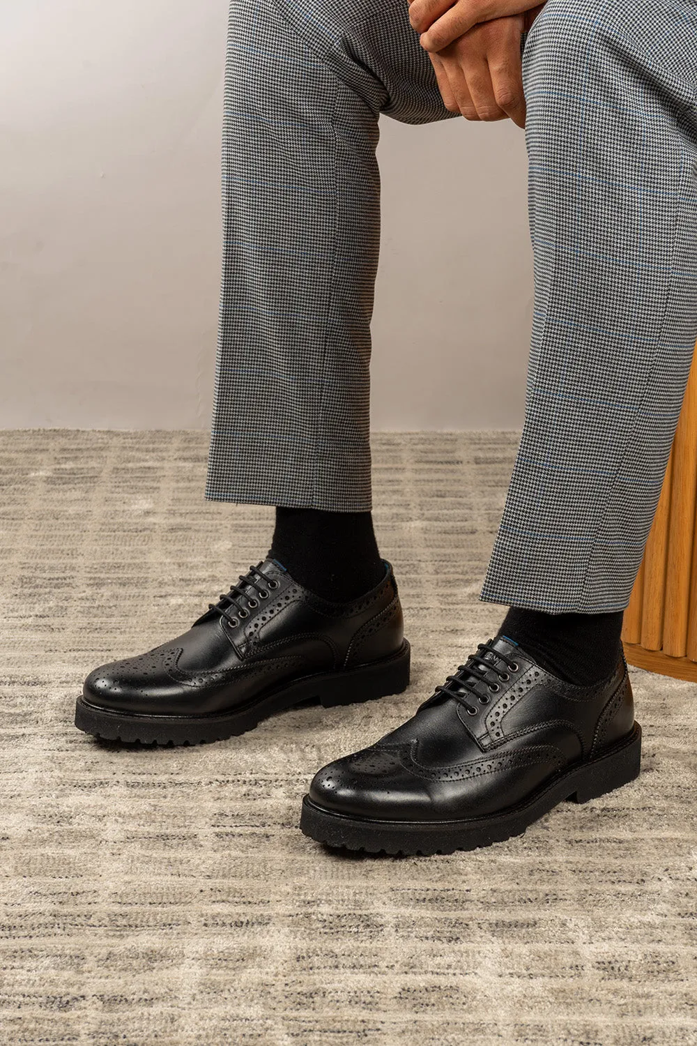 Gordon Black Multifunction Fit