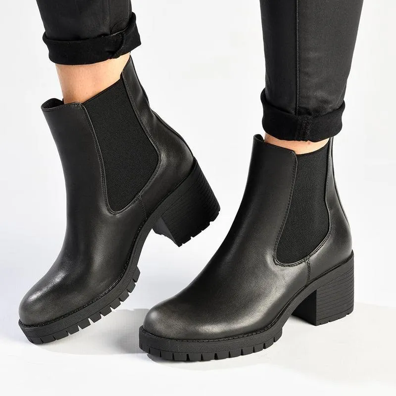 Madison Jolinda Block Heel Chelsea Boot - Black Cushioned Step Weather Resistant User