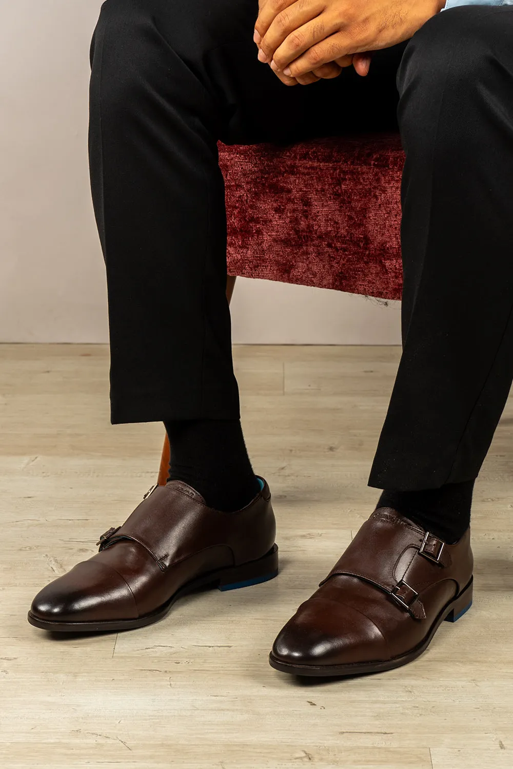 Hadley Brown Simple Entry Camera Ready