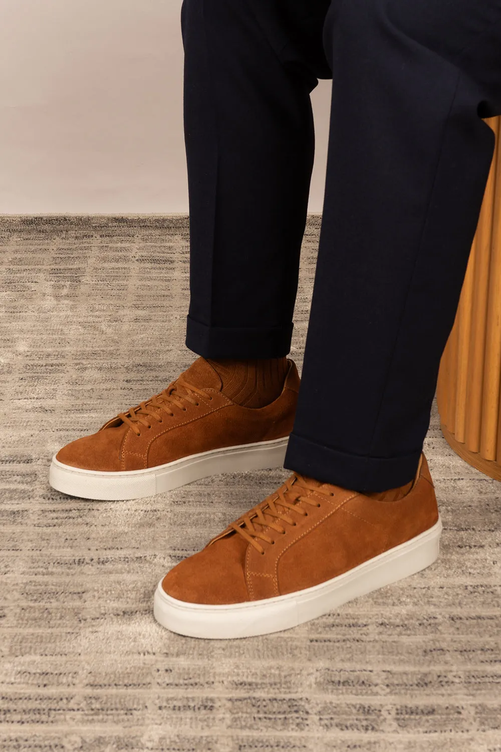 Explore Move Harper Tobacco Suede