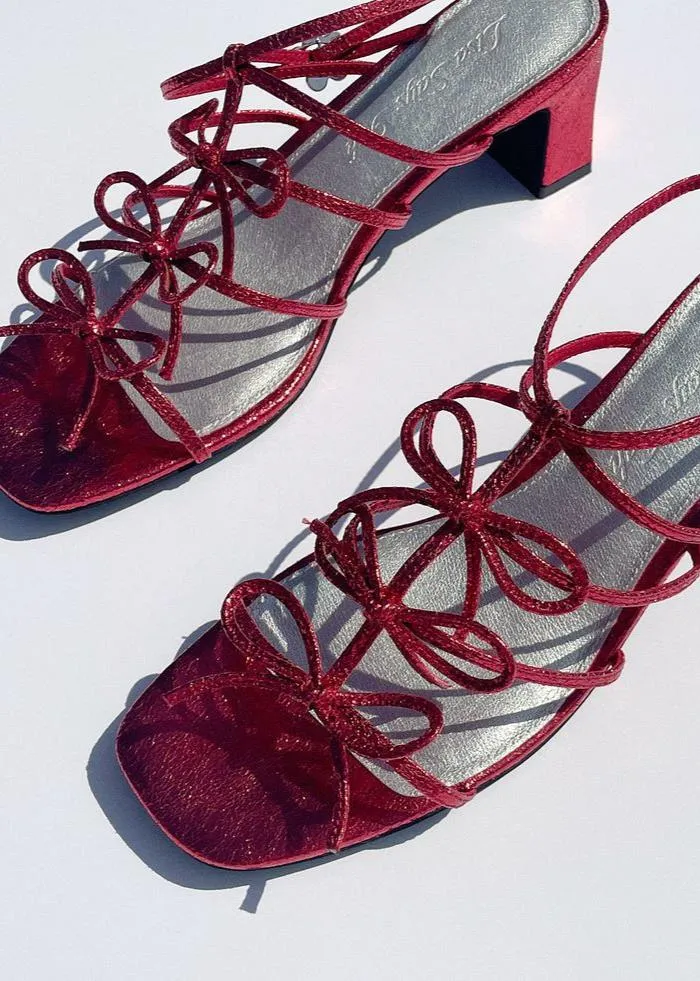 Carrie Bow Sandal - Red/Silver suitable for outdoor adventures Memory Foam Padding