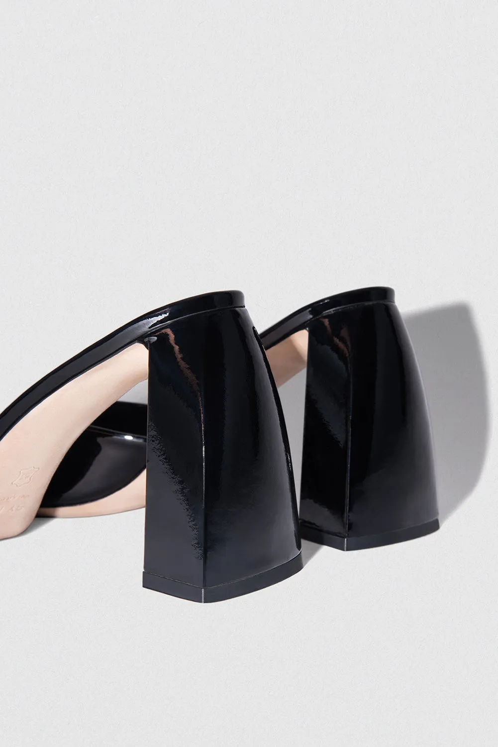 Torsion Stability Bar Michele Black Patent Leather