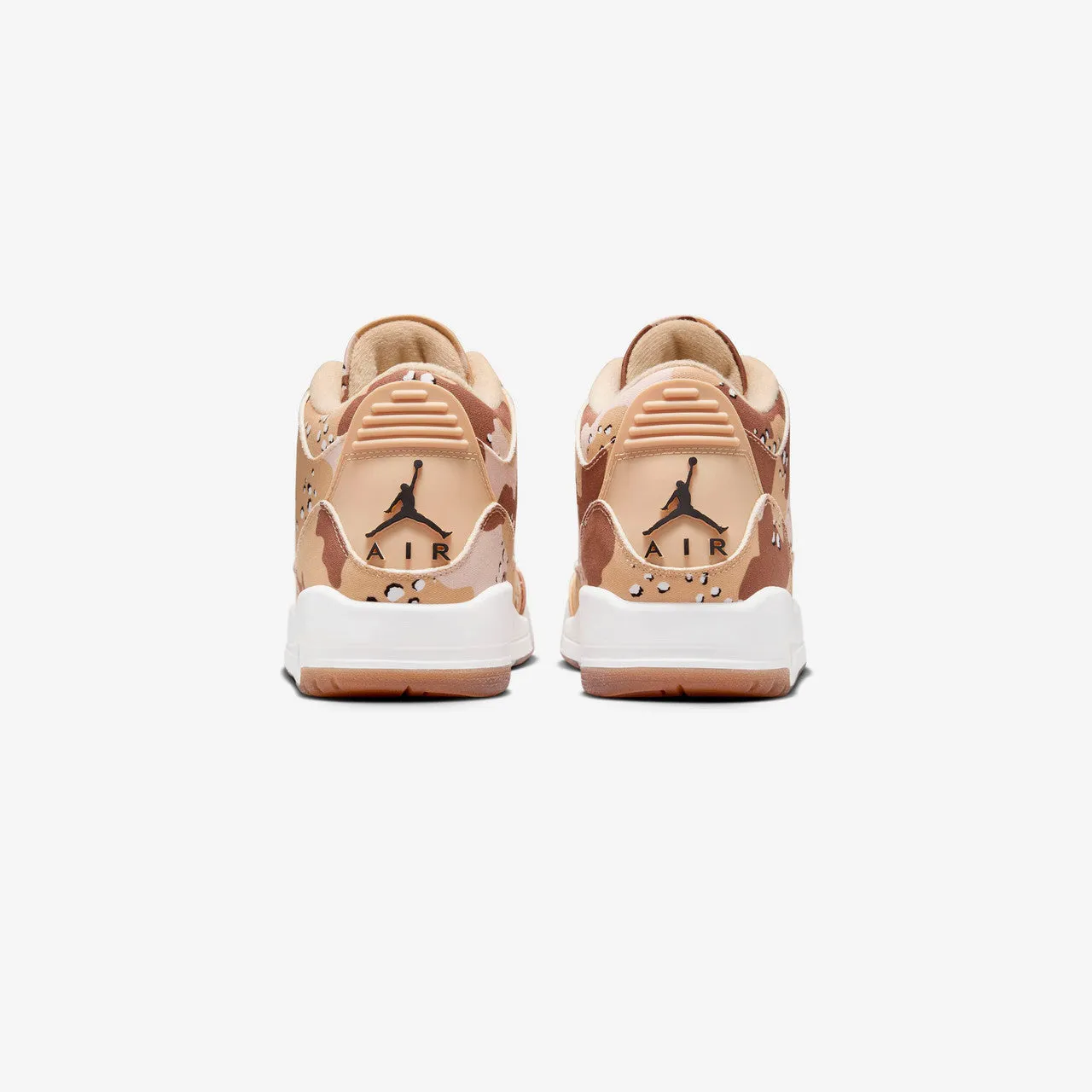 Wmns Air Jordan 3 Retro Tex Strong Stitching Rolling Motion