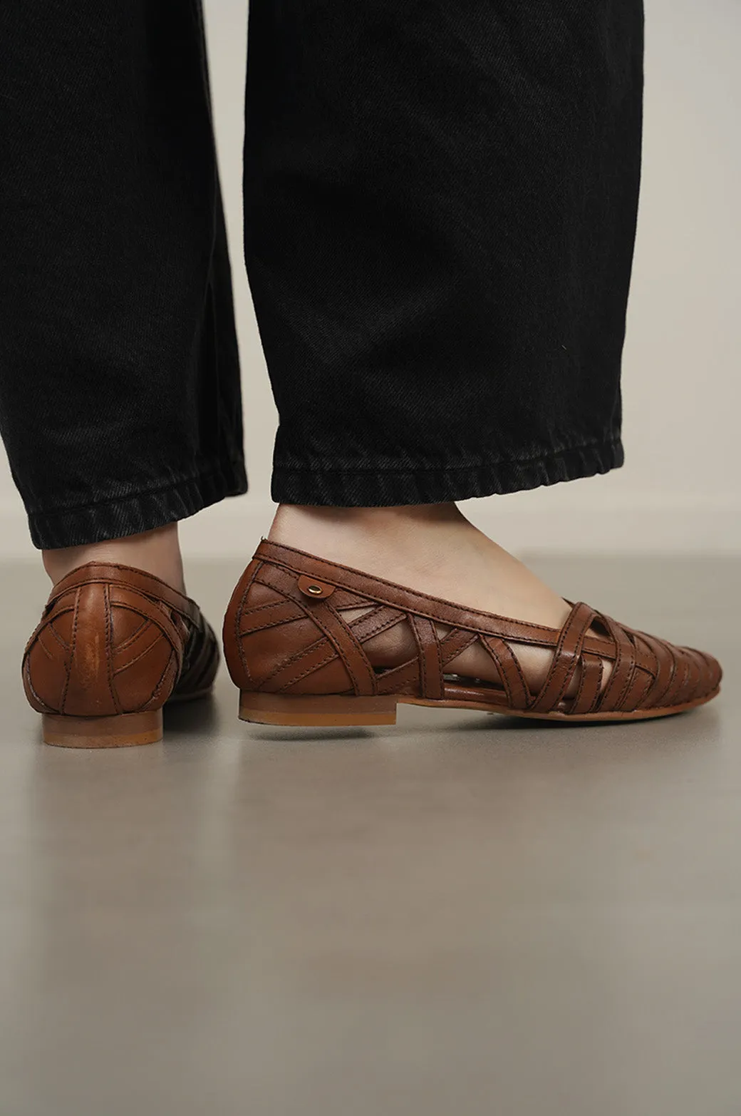 LEATHER WOVEN PUMPS Quick Dry Lining weekday