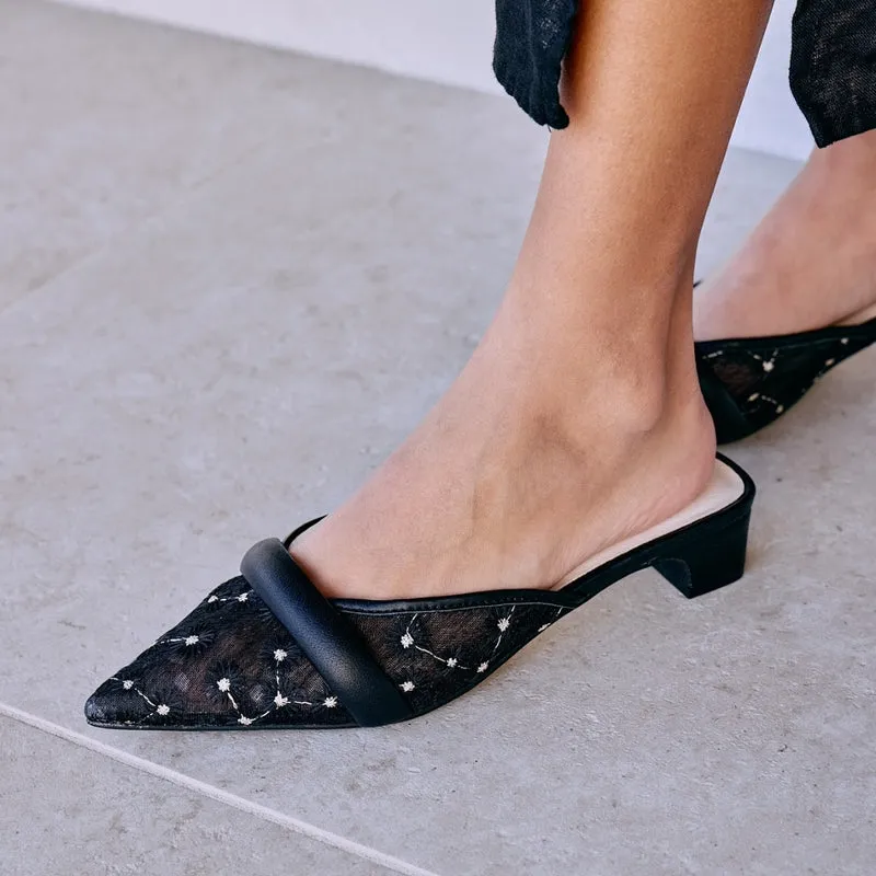 Contoured Shape Orthopedic Footbed Kellan Heels - Black Floral