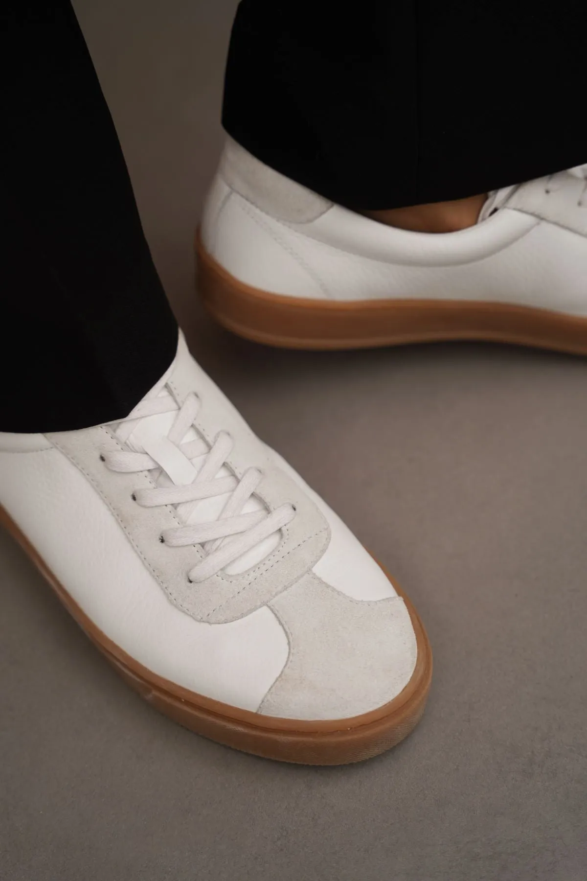 LOW-TOP LEATHER SNEAKERS cyclists'