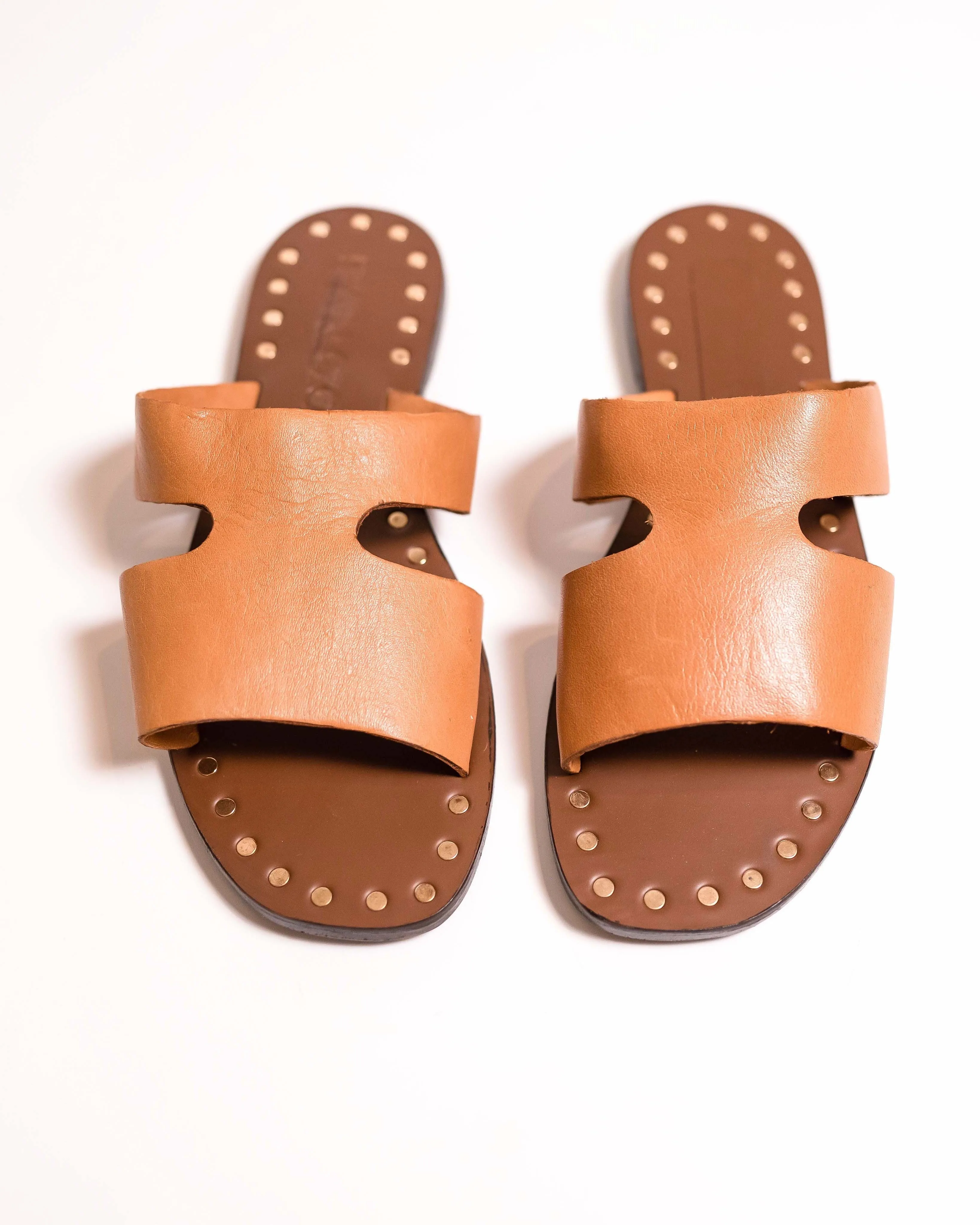 Lala - Brown Secure Design