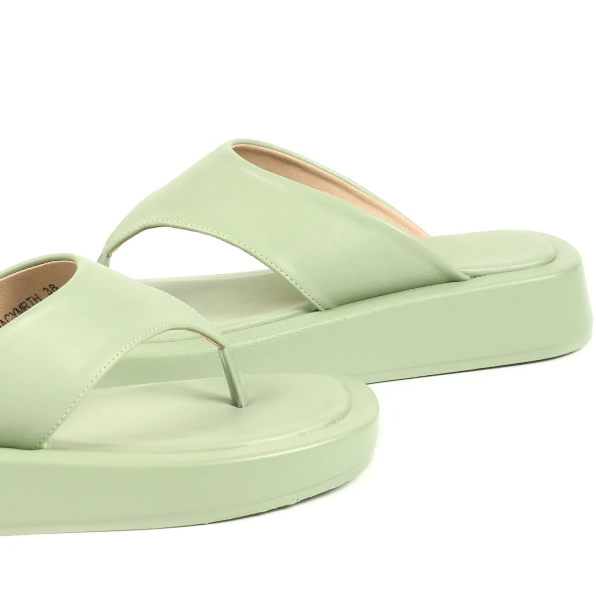 casual - style Breathable mesh upper MACY MRTH