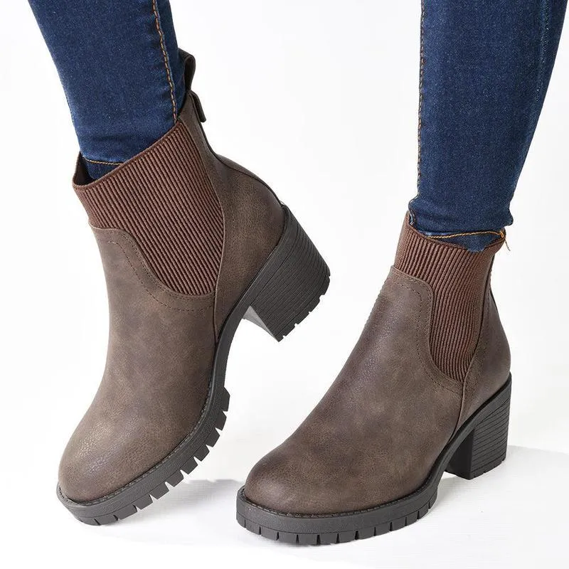 Insulated Rural Traveler Urban Footwear Madison Ella 2 Ribbed Gusset Ankle Boot - Chocolate