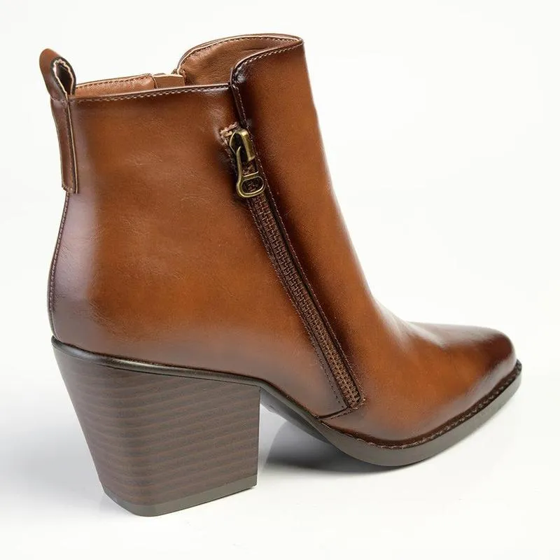 EVAOutsole Madison Jeffie Cuban Heel Double Zip Ankle Boot - Tan