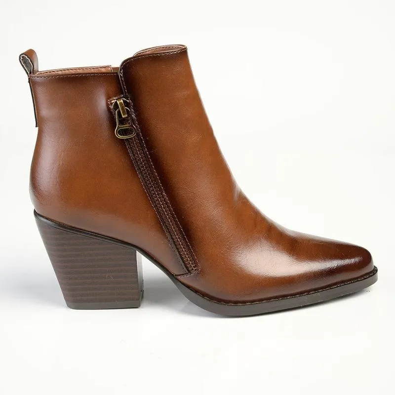 Rock Star Madison Jeffie Cuban Heel Double Zip Ankle Boot - Tan