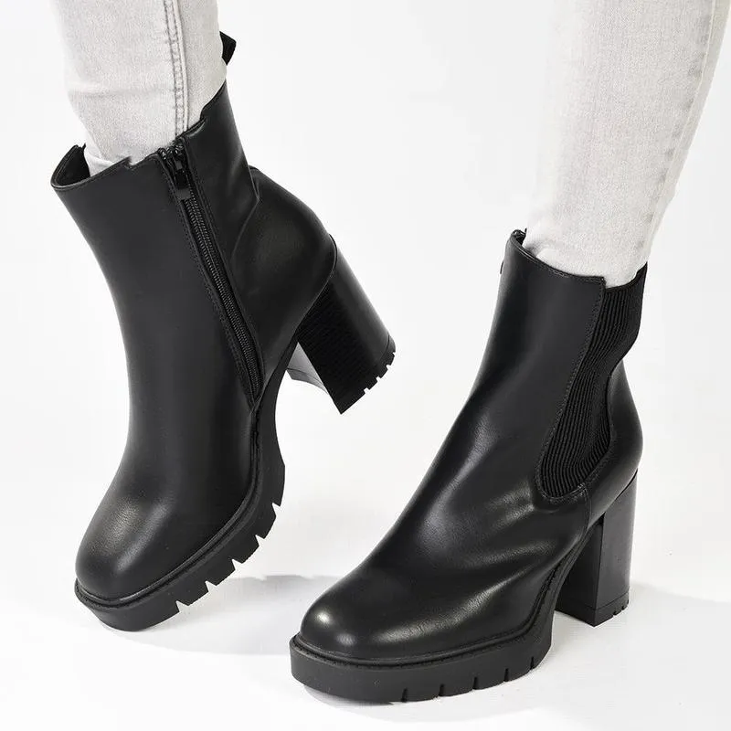 Madison Jones Chelsea Block Heel Boot - Black Adventurous Spirit