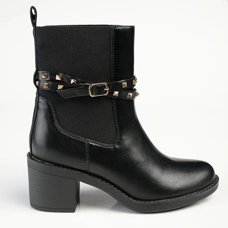 insulated Madison Jonhsy Block Heel Gusset Boot With Stud - Black