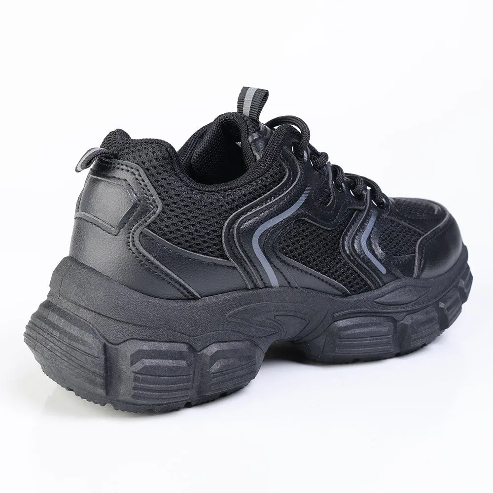 Madison Ladies High Fashion Apollo Sneaker - Black Smooth Surface Structured sole